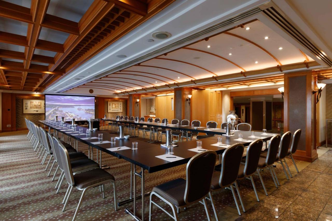 Shangri-La Сидни Екстериор снимка The meeting room at the conference centre
